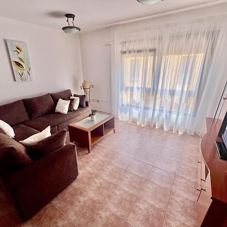 Apartamento Las Palmeras Gran Tarajal Ruang foto